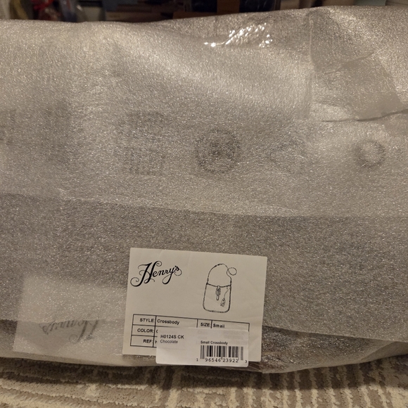 Henry's By Dooney & Bourke Small Crossbody In Chocolate NWT - Picture 15 of 16